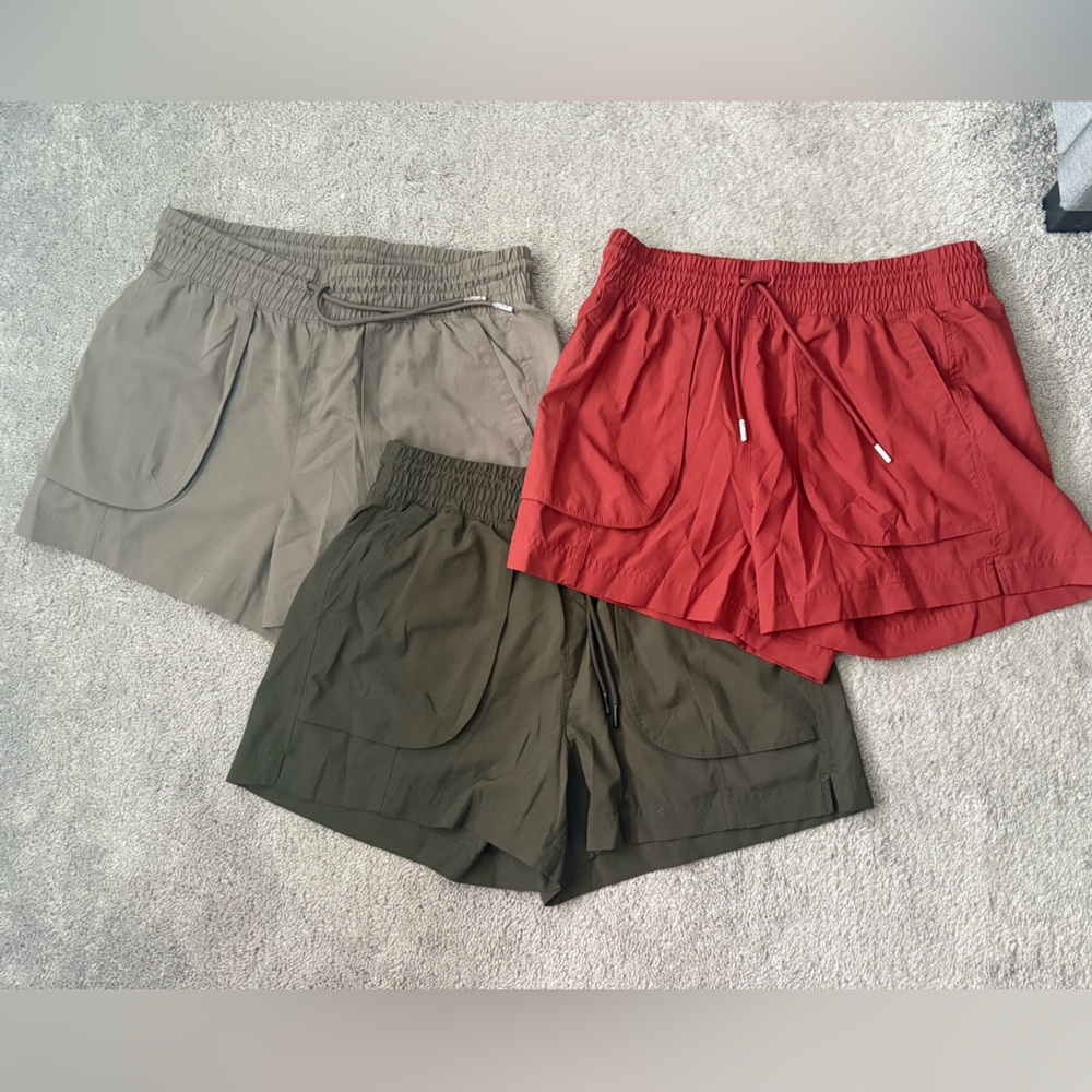 Old Navy Women's Cargo Shorts - Red, Olive, and Taupe